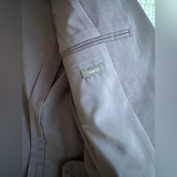 Black Uniqlo Blazer XS MINT CONDITION - Picture 8 of 8